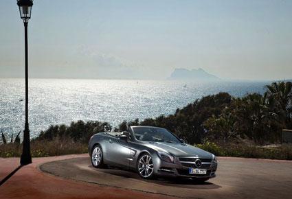 مرسيدس بينز تطلق SL550 المكشوفة 